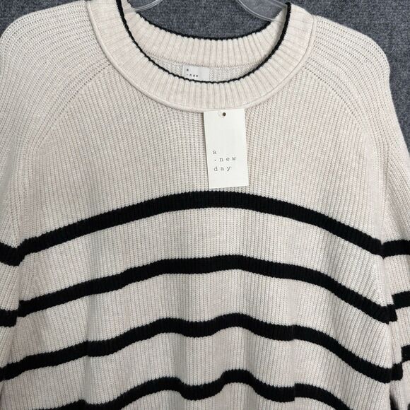 A New Day Pullover Bulky Sweater NWT Cream W/Black Stripe Crew Neck Long Sleeve - Picture 2 of 13